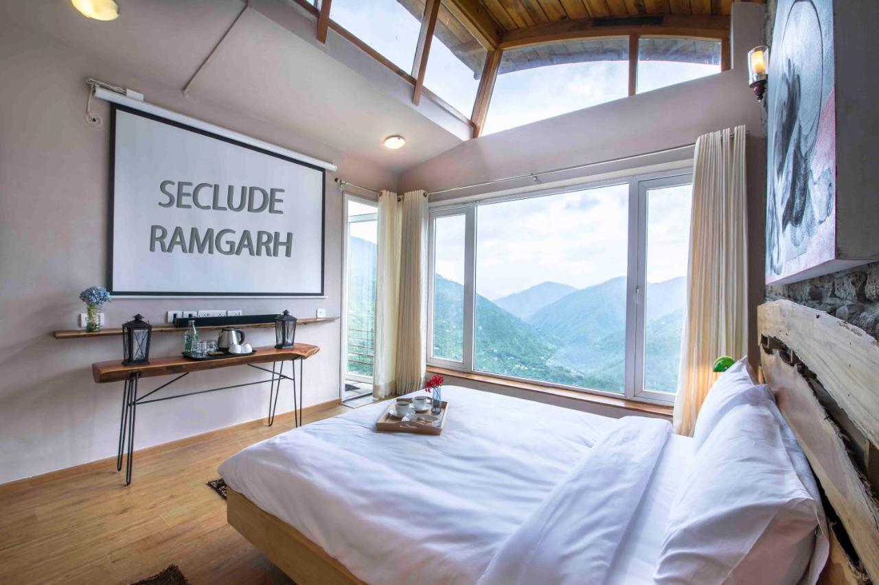 Seclude Cliff's Edge Bed & Breakfast